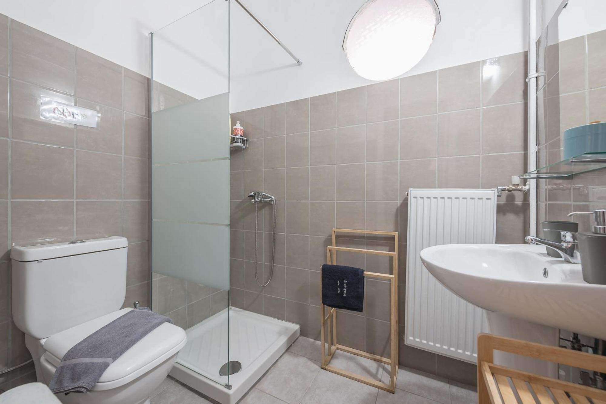 Peaceful And Comfy 2Ba In Athens Heart Apartment Ngoại thất bức ảnh