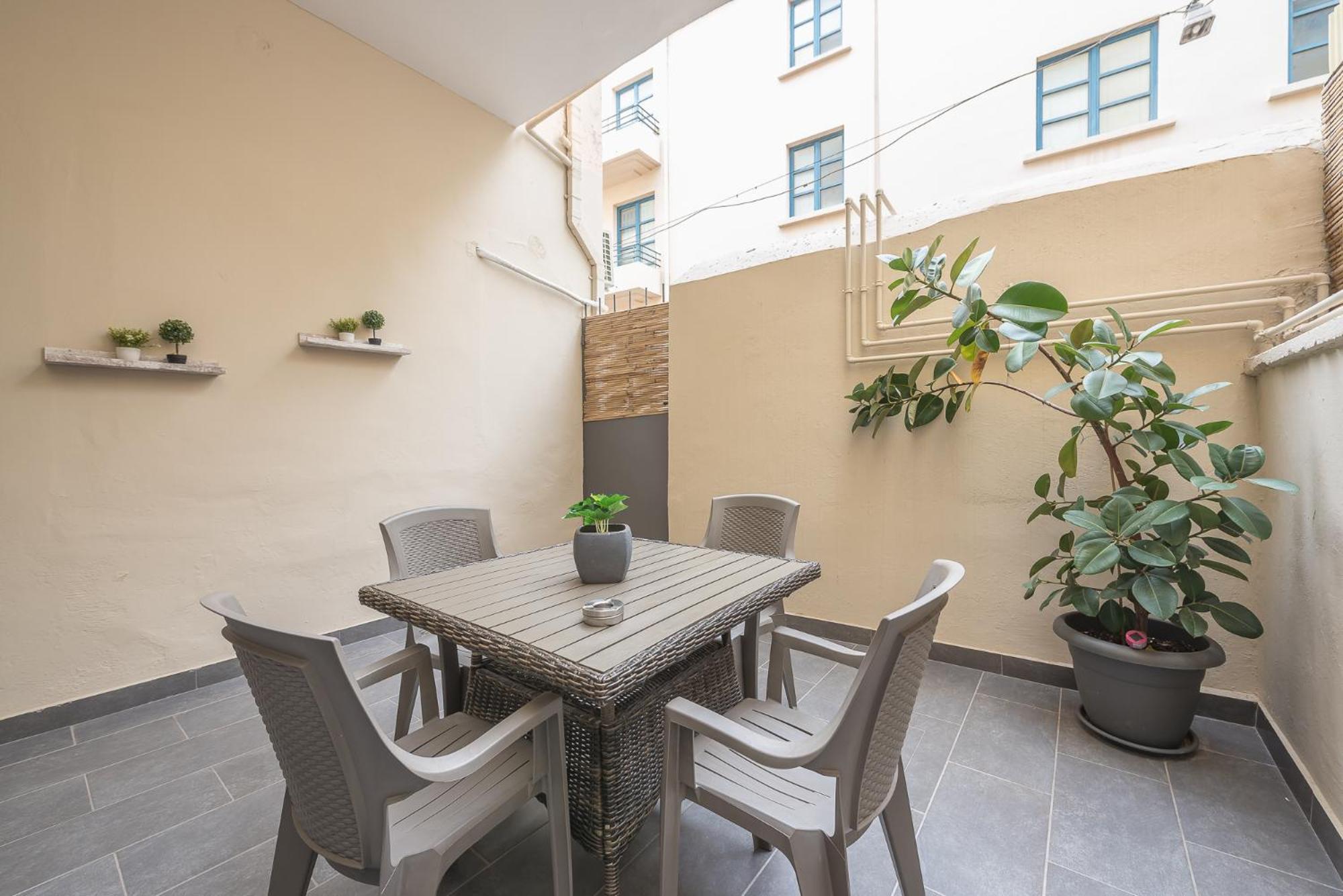 Peaceful And Comfy 2Ba In Athens Heart Apartment Ngoại thất bức ảnh